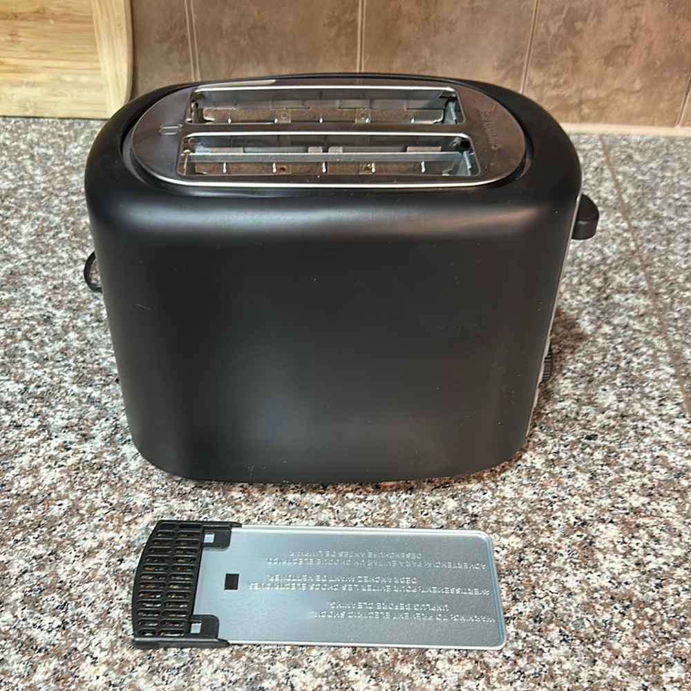 Amazon Basics Toaster - NEW - Picture 12 of 14